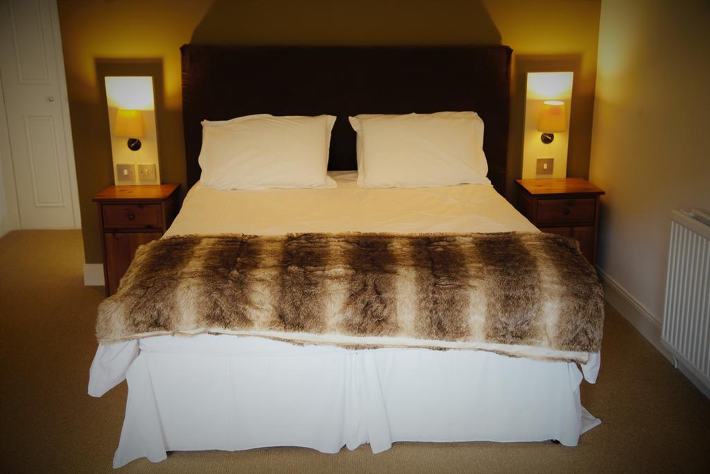 Airlie House Self Catering Villa สตราทไฮร์ ภายนอก รูปภาพ